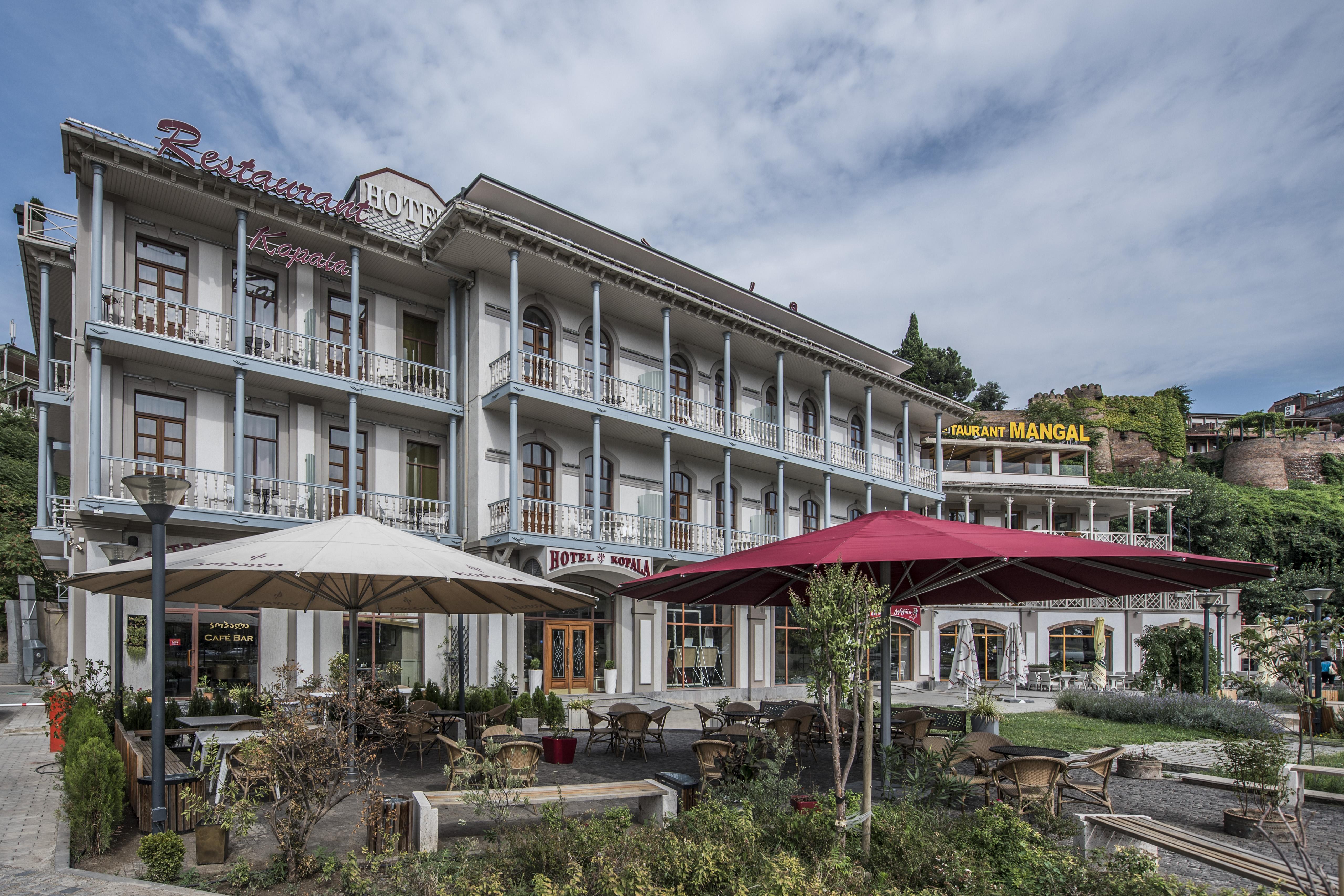 Hotel Rikhe Monika Тбилиси Екстериор снимка
